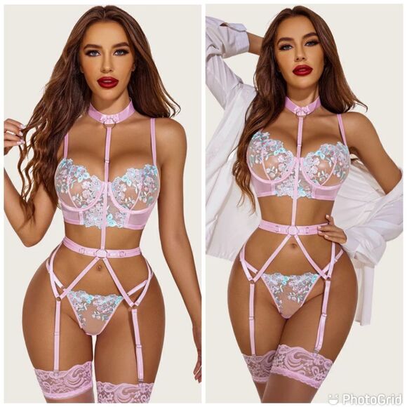 NWT Embroidered Lace halter Ring Linked Harness Garter Lingerie Luxury Set Thong - Picture 1 of 11